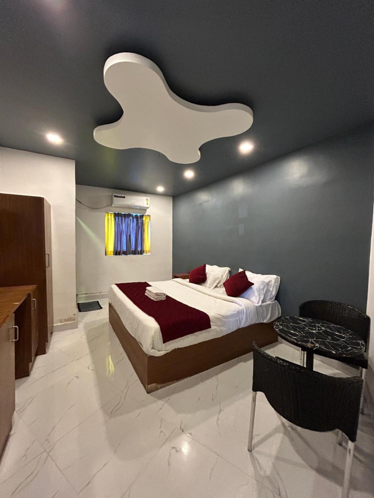 The Elite Beachview Puducherry Exterior foto